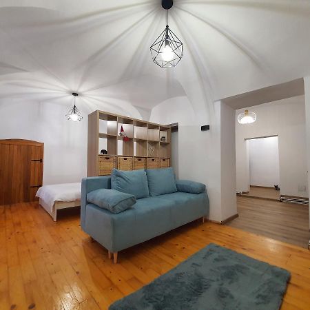 Lucasi Apartament Сибиу Экстерьер фото